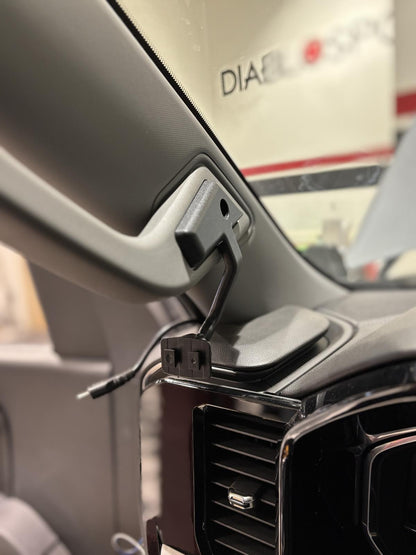 A-Pillar Display Mount 2024-2025 Silverado/Sierra 2500/3500 and 2022.5-2025 GM 1500 Refresh Edge Products-2