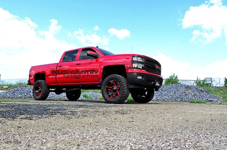 7 Inch Lift Kit Bracket M1 Struts/M1 Silverado/Sierra 1500 (14-16) Rough Country-1