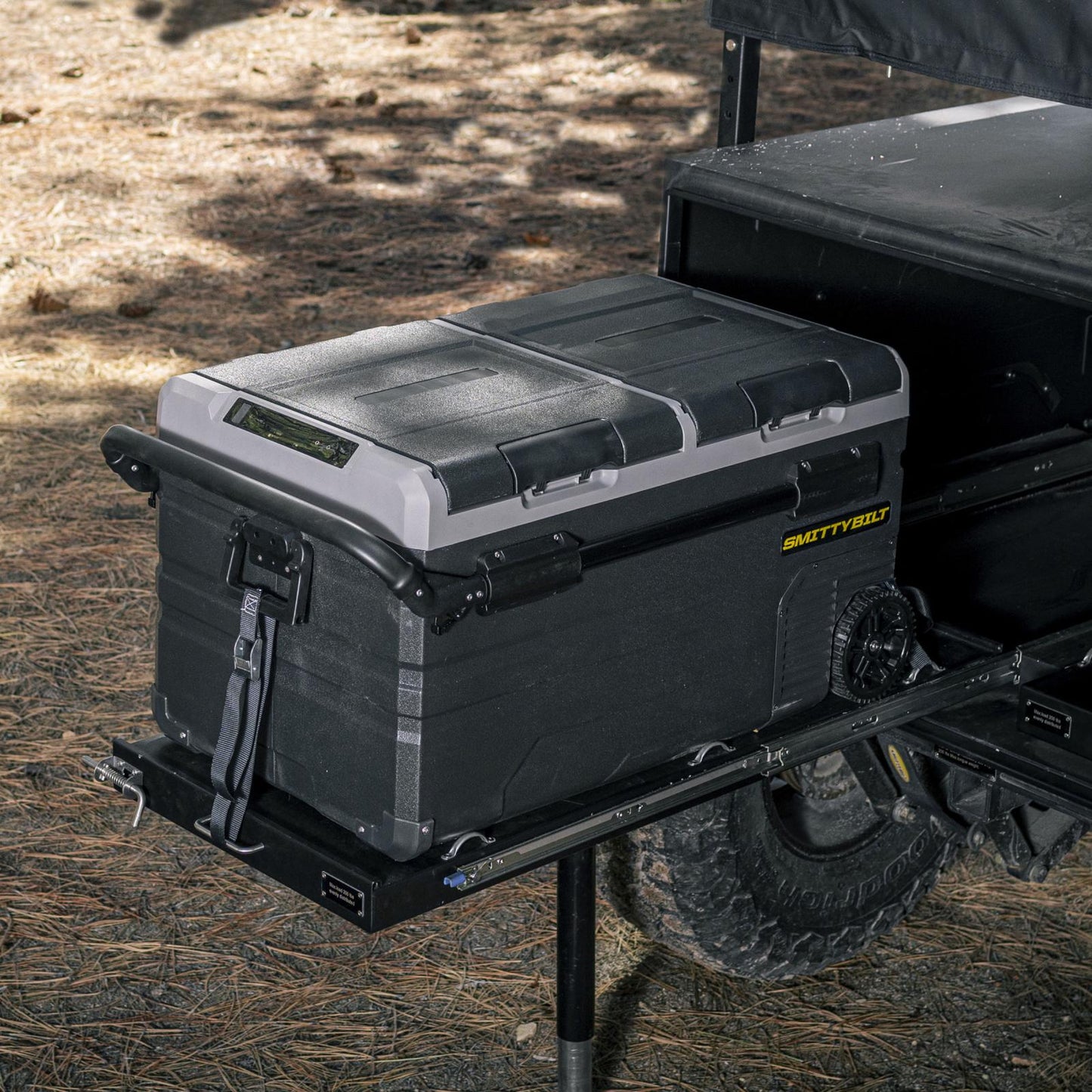 Basecamp 75L Fridge/Freezer Dual Zone Fridge Outside Dimensions 36.9 inch Long x 18.3 Inch Tall x 21.1 Inch Wide Smittybilt-9