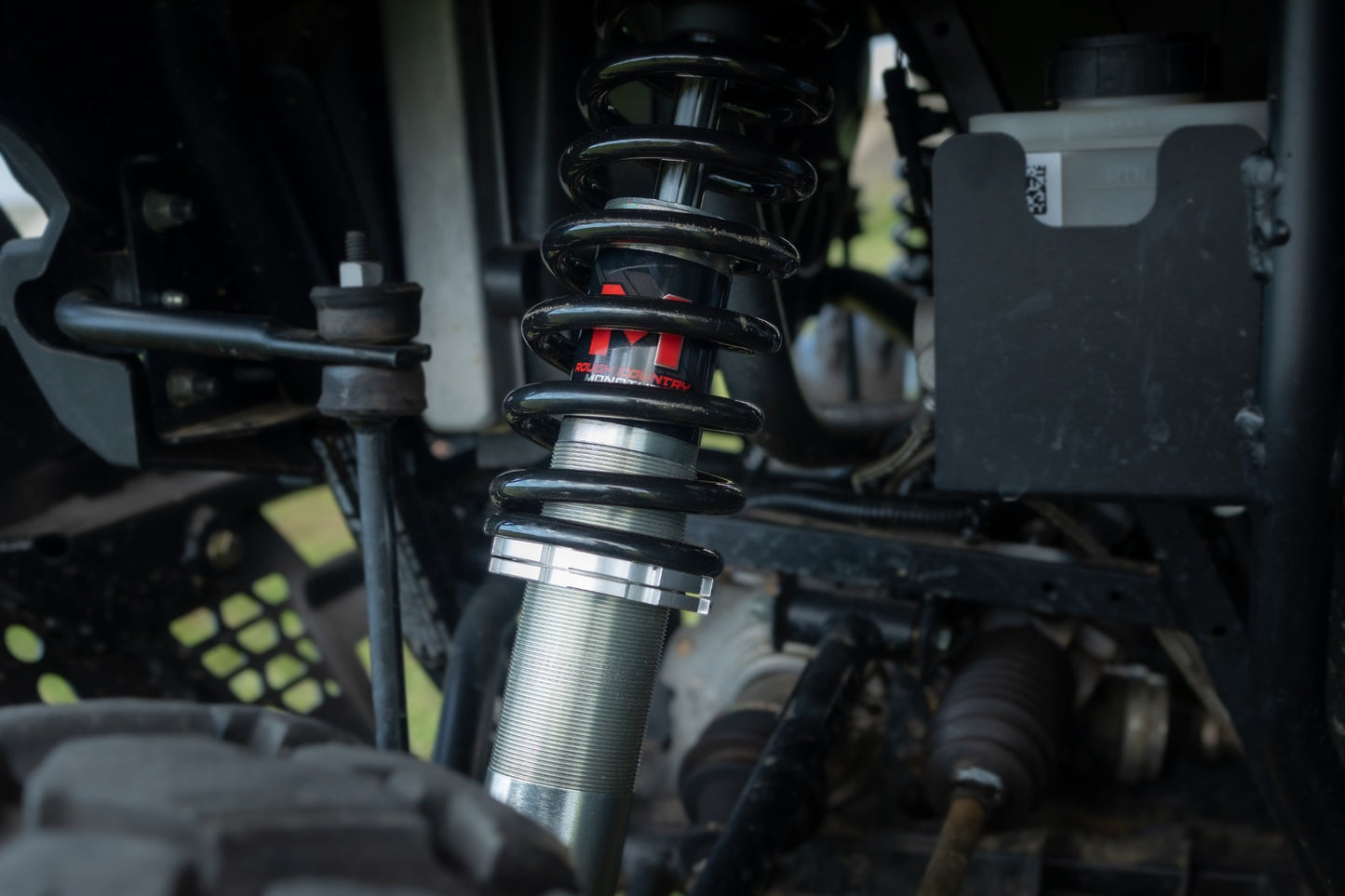 M1 Front Coil Over Shocks Ride Height Adjust Polaris Ranger 1000/Ranger XP 900/1000 Rough Country-5