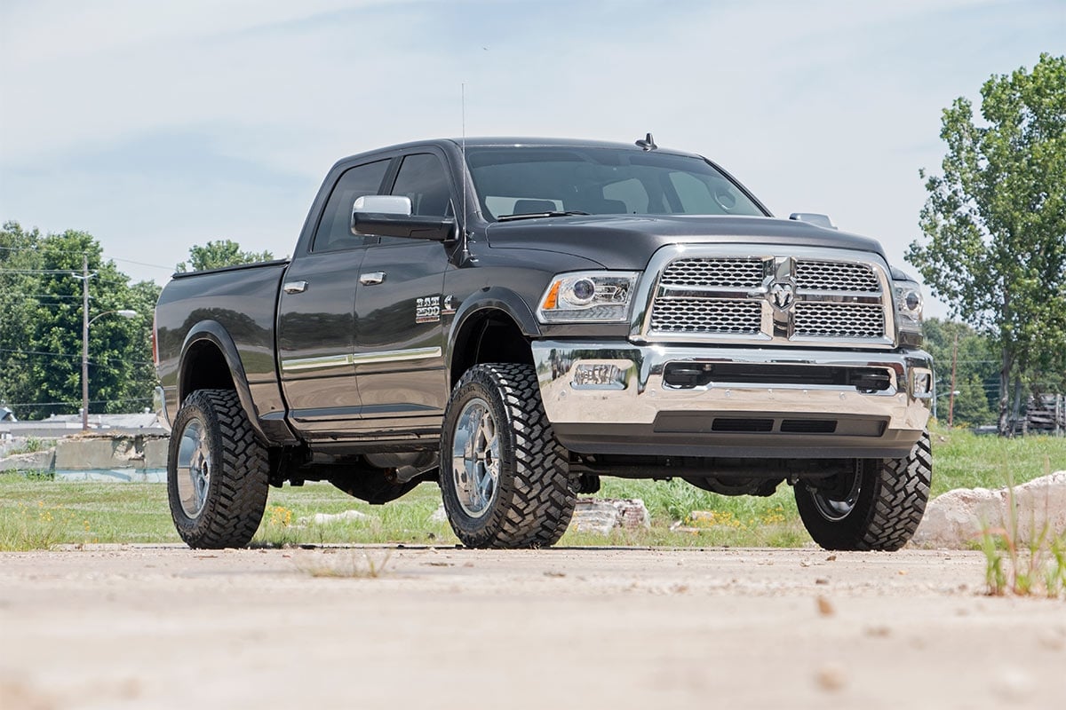 2.5 Inch Lift Kit M1 Ram 2500 4WD (2014-2026) Rough Country-3