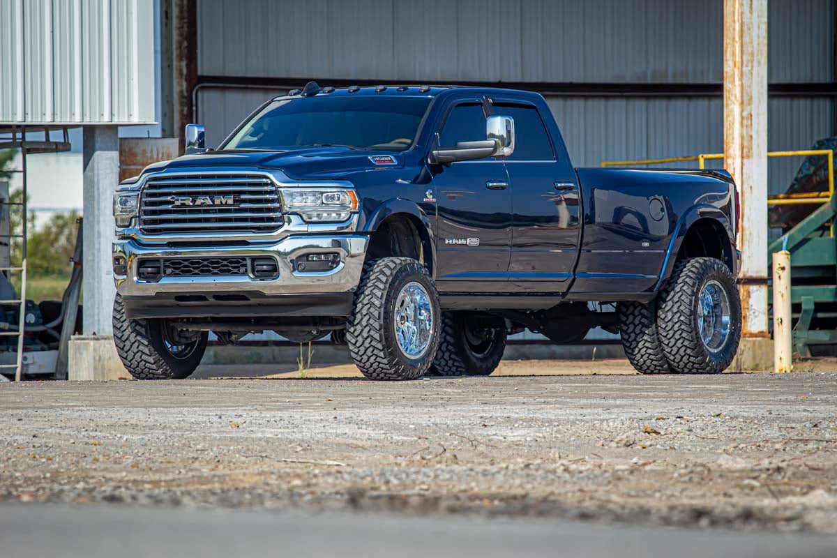 5 Inch Lift Kit DRW OE Rear Air Ram 3500 4WD (2020-2024) Rough Country-2