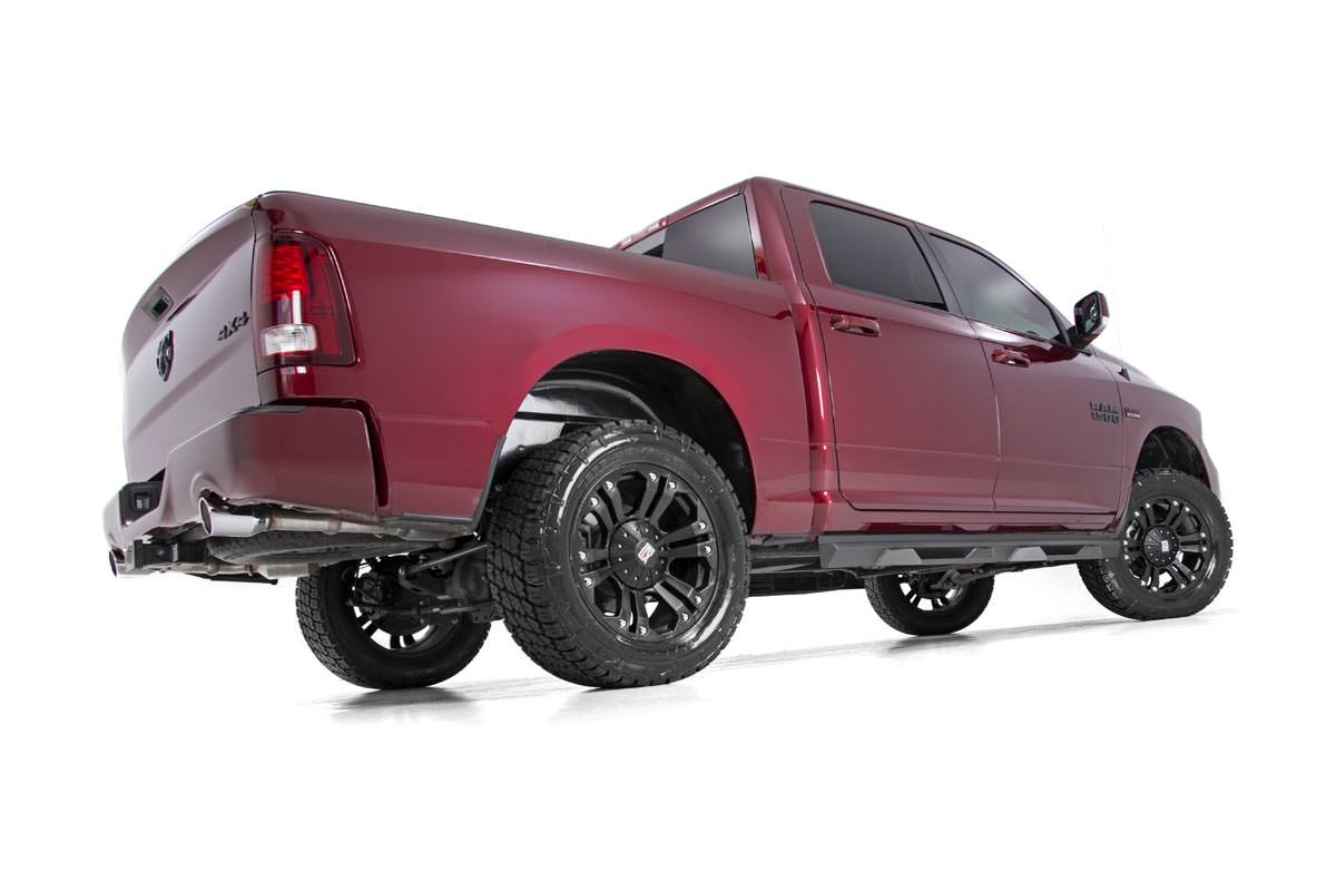 3 Inch Dodge Bolt-On Lift Kit w/Rear V2 Shocks 12-23 RAM 1500 4WD Rough Country-2