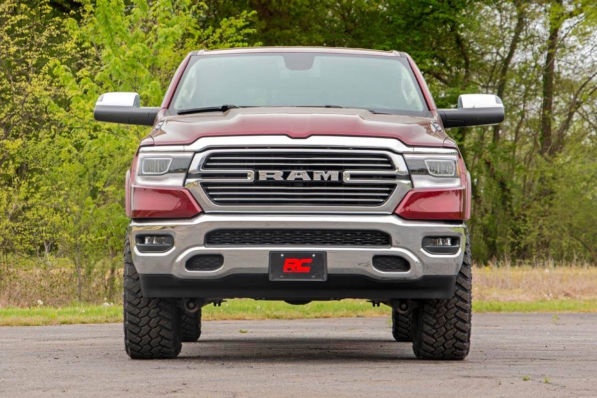 Rough Country 3.5 Inch Ram Bolt-On Lift Kit w/ Rear V2 Shocks 19-23 Ram 1500 4WD Rough Country