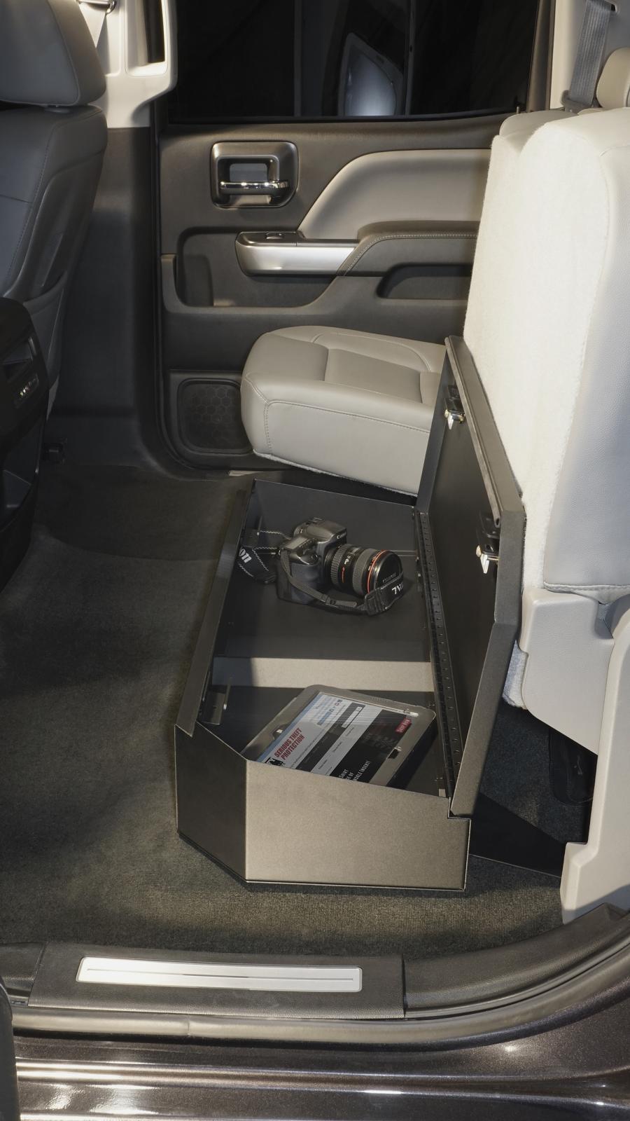 Rear Underseat Lockbox - 07-19 Silverado/Sierra 1500 19 Old Body Style} / 07-19 2500HD/3500HD w/ Crew Cab 60% Length Black Products Tuffy Security-10