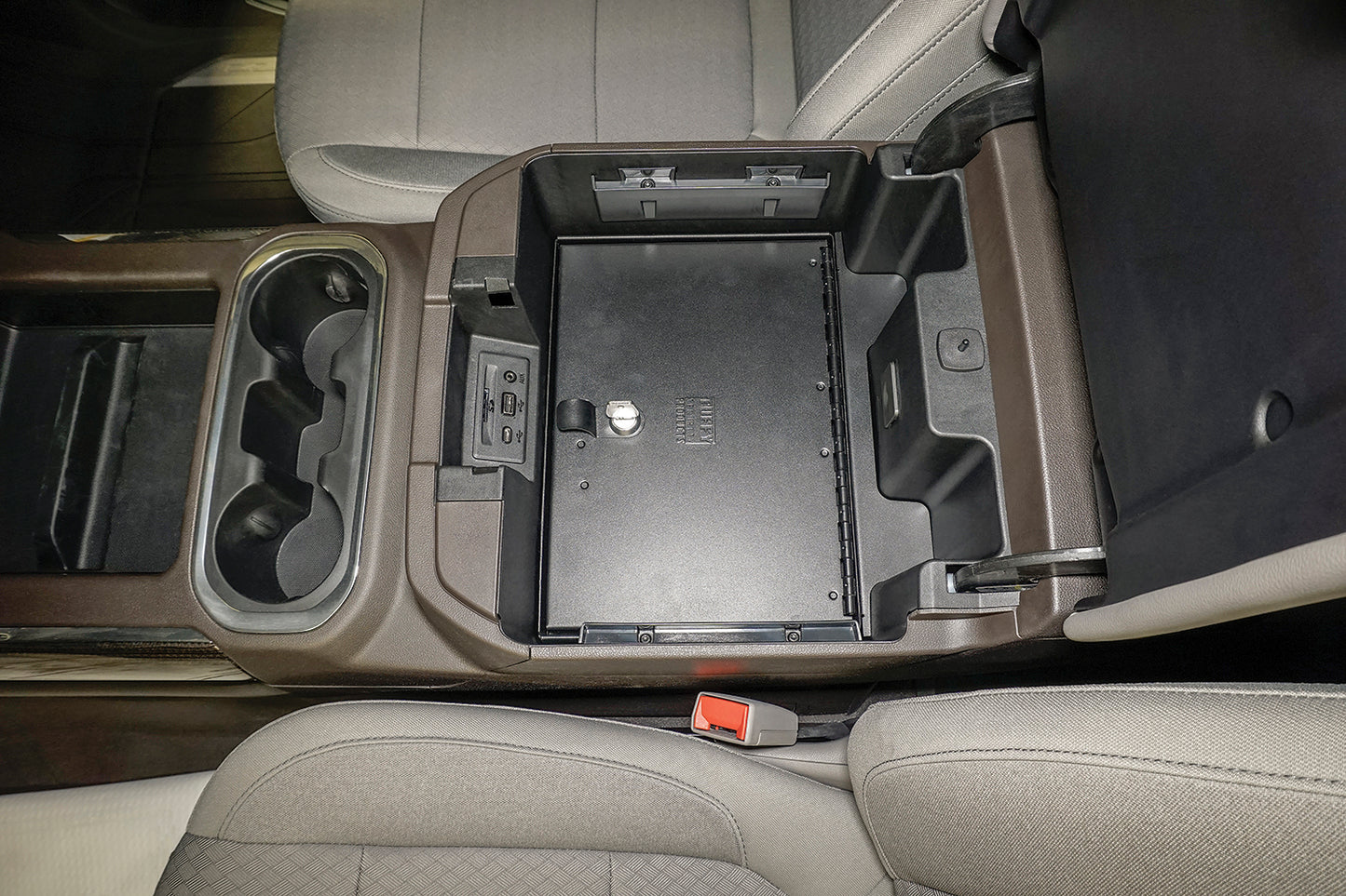 Console Safe Chevy/GMC Silverado/Sierra w/o Wireless Charging Pad 2019-2025 | Standard Key Products Tuffy Security-10