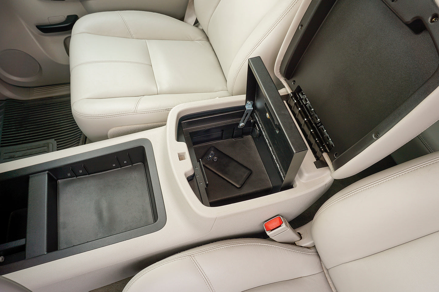 Console Safe - 07-13 Silverado/Sierra 1500 / 07-14 2500HD/3500HD/Suburban/Tahoe/Yukon/Yukon XL w/ Flow-Thru Console Black Products Tuffy Security-10