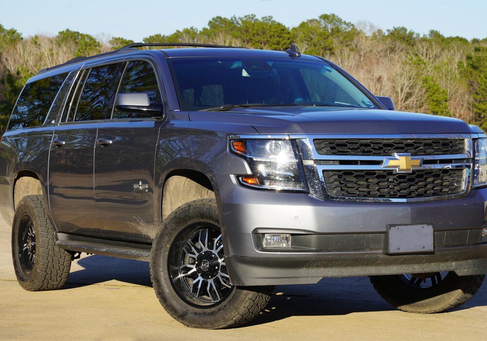 3.5 Inch Lift Kit 2015-2020 Chevy Tahoe and GMC Yukon 4WD with Oe Aluminum or Stamped Steel Control Arms Superlift