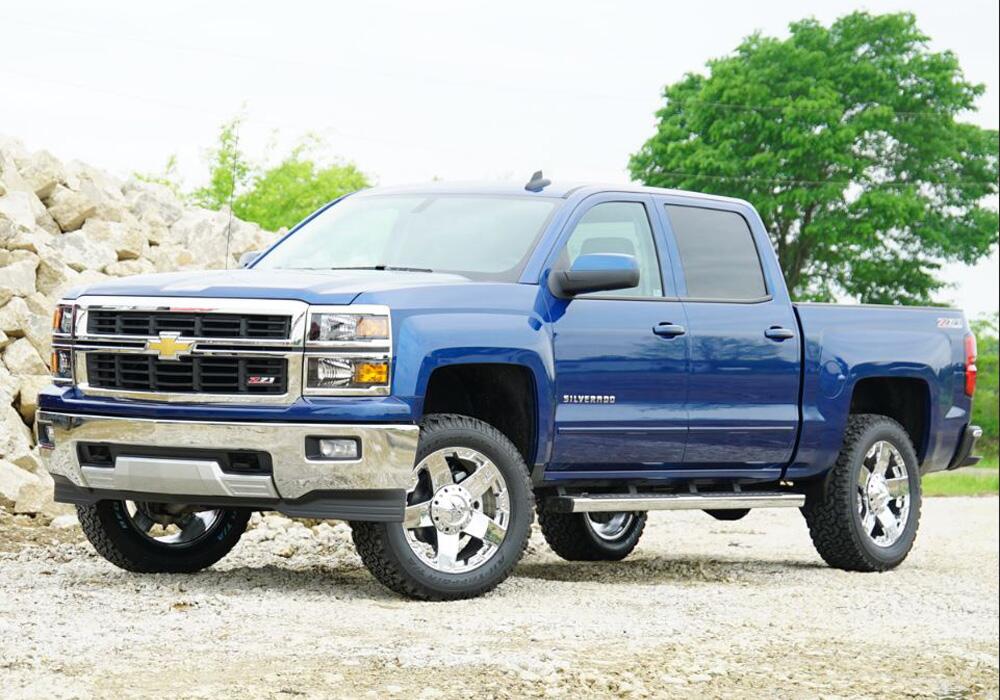 3.5 Inch Lift Kit 2014-2018 Chevy Silverado and GMC Sierra 2WD with Aluminum or Stamp Steel Control arms with Shocks Superlift-7