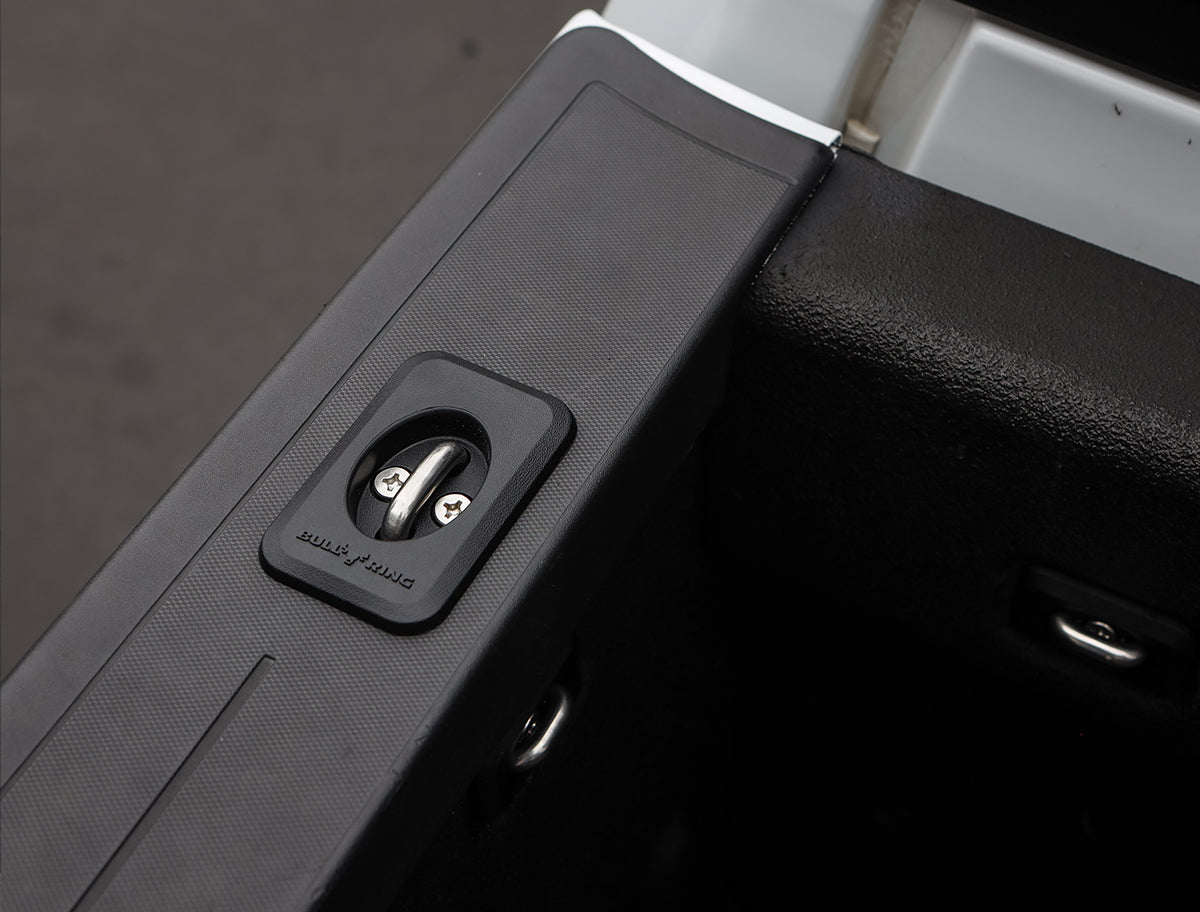 Raised Fit Retractable Tie-Down Anchors 2014 + Silverado/Sierra 1500/2500/3500 Bullring SpeedStrap-1