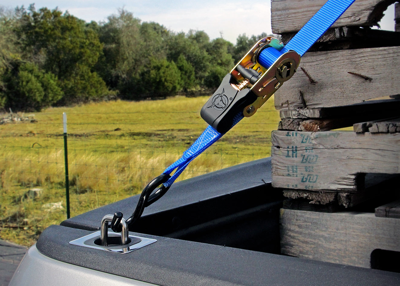 Raised Fit Retractable Tie-Down Anchors 2014 + Silverado/Sierra 1500/2500/3500 Bullring SpeedStrap-7