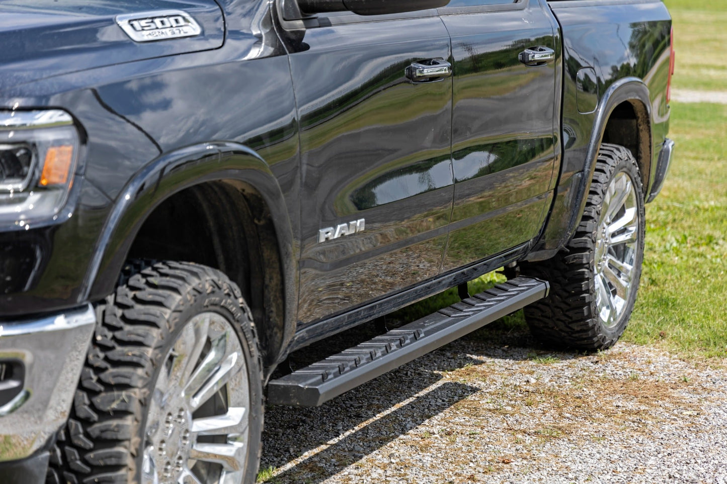 BA2 Running Board Side Step Bars Ram 1500 (19-26)/1500 TRX (21-24) Rough Country-5