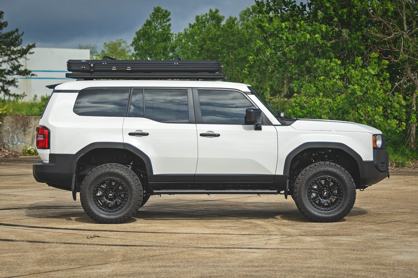 BA2 Running Boards Side Step Bars Toyota Land Cruiser 4WD (2024-2026) Rough Country-5