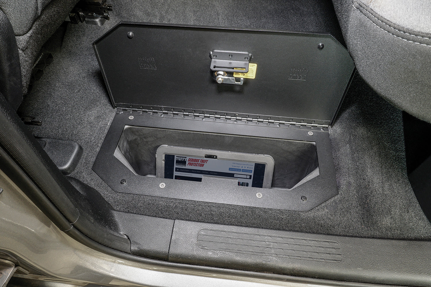 In-Floor Locking Cargo Lid 19-27 1500 Crew CabBlack, Pair) Tuffy Security-9