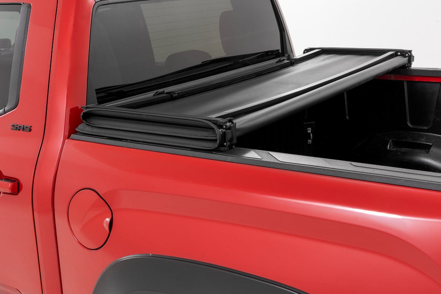Soft Tri-Fold Bed Cover 5 Foot 7 Inch Bed with and w/o OE Rail Toyota Tundra (22-26) Rough Country-2