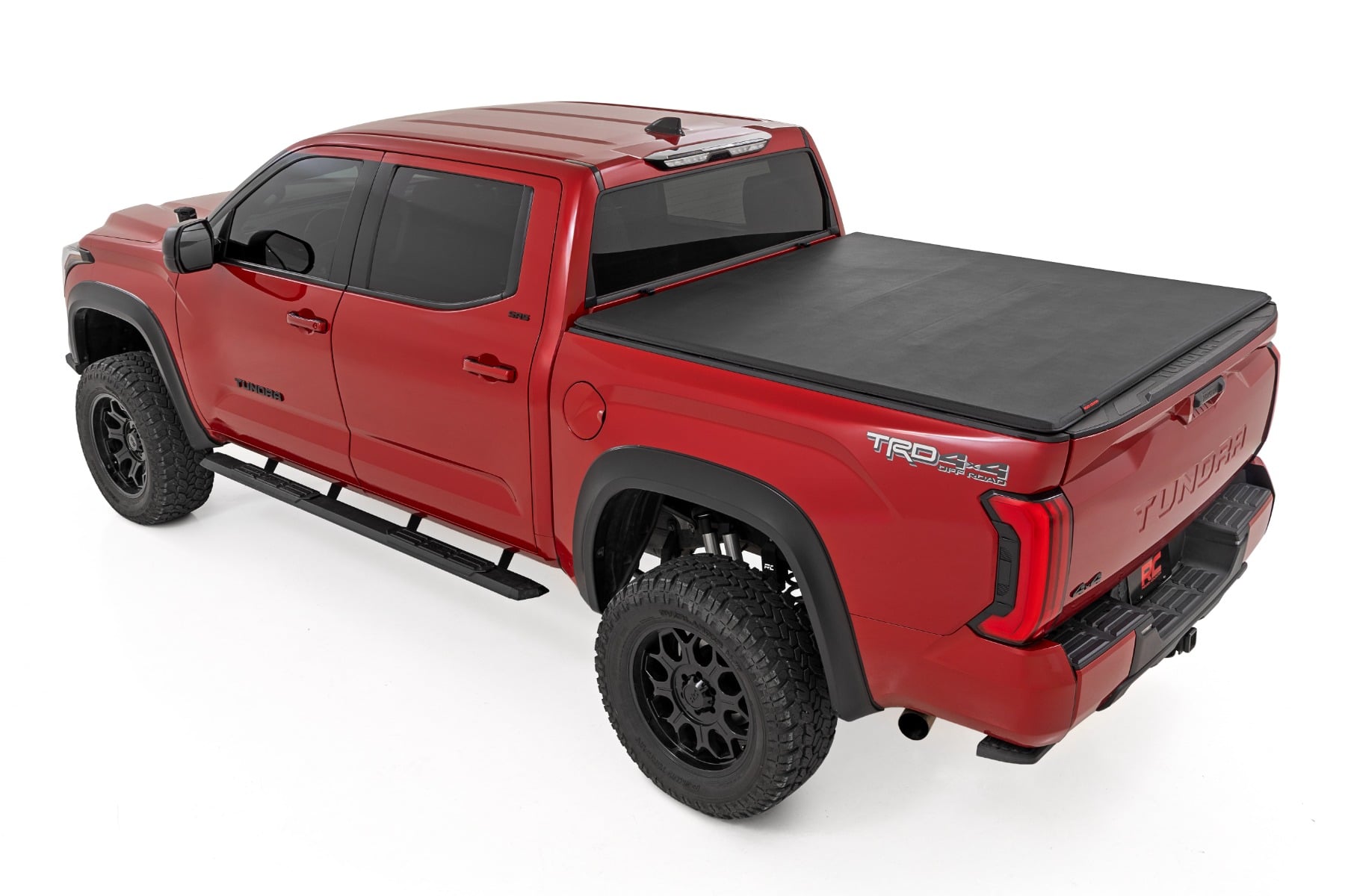 Soft Tri-Fold Bed Cover 5 Foot 7 Inch Bed with and w/o OE Rail Toyota Tundra (22-26) Rough Country-3