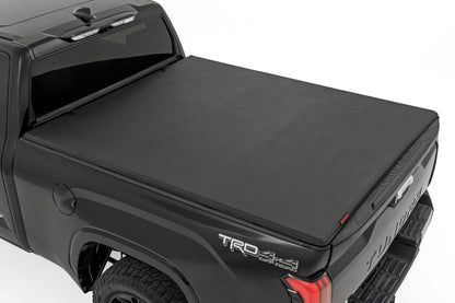 Soft Tri-Fold Bed Cover With & W/O OE Rails 6 Foot 7 Inch Bed Toyota Tundra (22-26) Rough Country