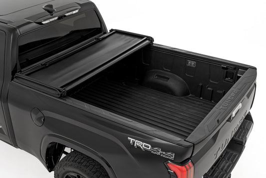 Soft Tri-Fold Bed Cover With & W/O OE Rails 6 Foot 7 Inch Bed Toyota Tundra (22-26) Rough Country-1