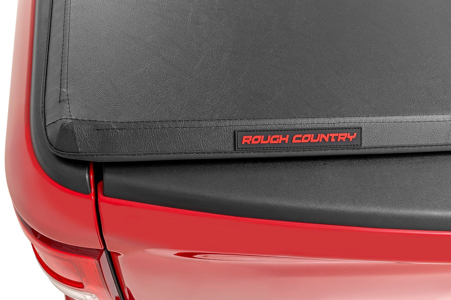Soft Tri-Fold Bed Cover 5 Foot Bed Dbl Cab Toyota Tacoma 2WD/4WD (16-23) Rough Country-3