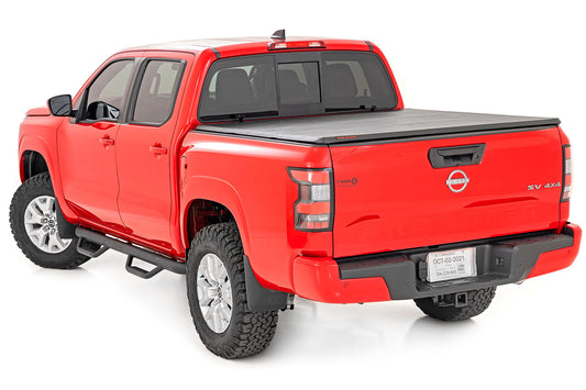 Soft Tri-Fold Bed Cover 5 Foot Bed Nissan Frontier 2WD/4WD (2022-2026) Rough Country-1