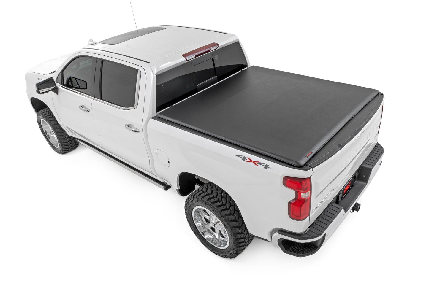Soft Roll Up Bed Cover 5 Foot 10 Inch Bed Chevy/GMC Sierra 1500 (19-26)/Silverado 1500 (19-26) Rough Country-1