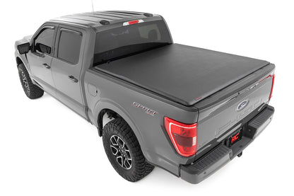 Soft Roll Up Bed Cover 6 Foot 7 Inch Bed Ford F-150/F-150 Lightning/Raptor (15-26) Rough Country-2