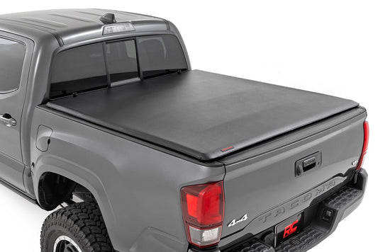 Soft Roll Up Bed Cover 5 Foot Bed Toyota Tacoma 2WD/4WD (2016-2023) Rough Country