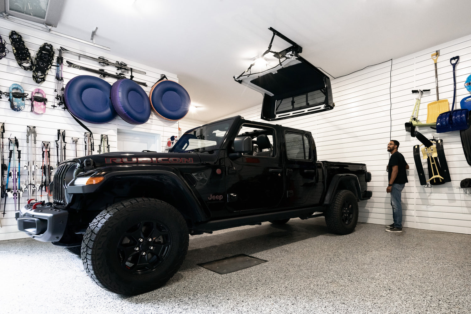 HOSS Hardtop Hoist Jeep 2018-26 Wrangler JL Black Bestop-2