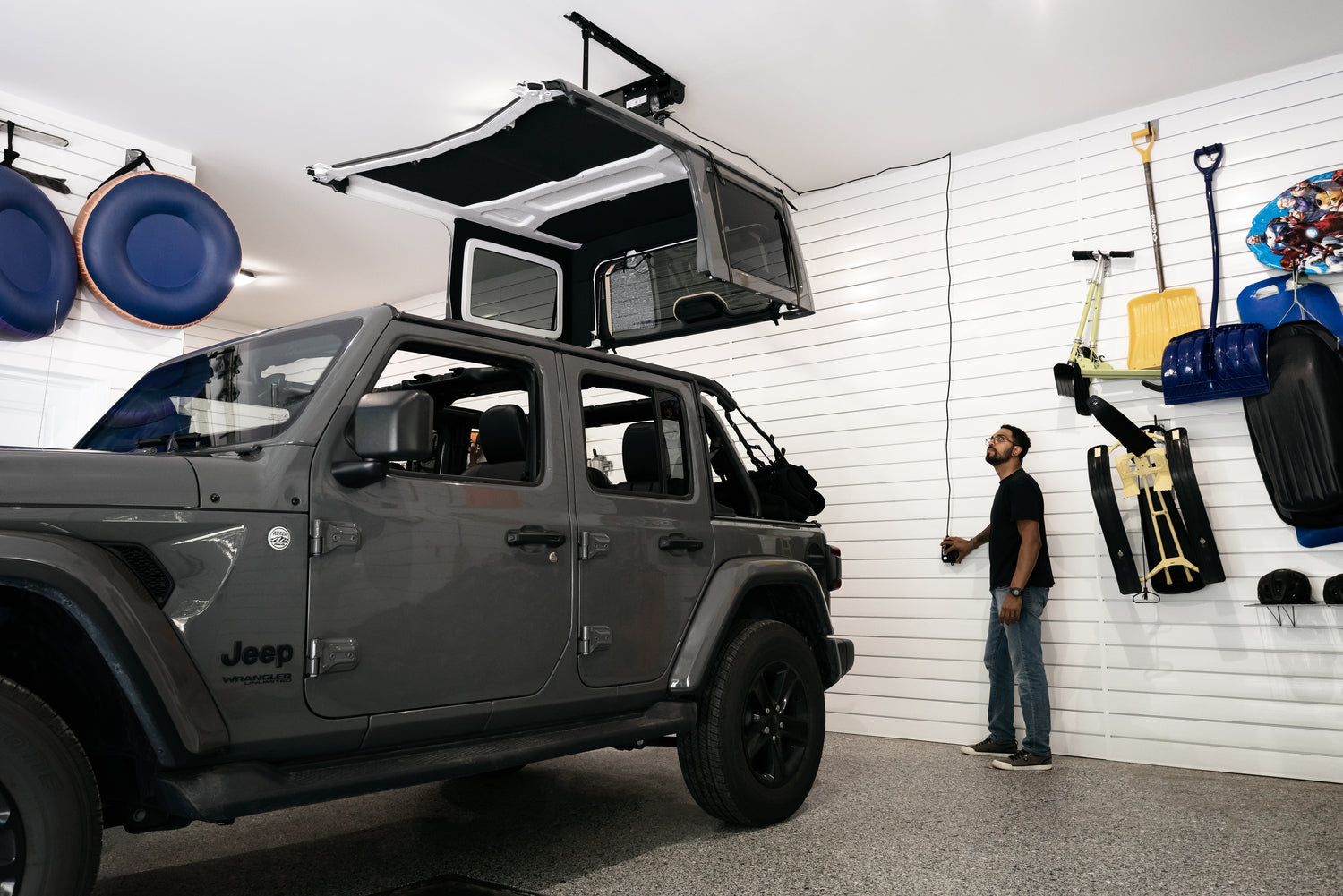 HOSS Hardtop Hoist Jeep 2018-26 Wrangler JL Black Bestop-7
