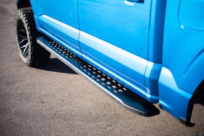 RPT2 Running Board Crew Cab Black Ford F-150/Lightning/F-250/F-350/Raptor (15-26) Rough Country-5
