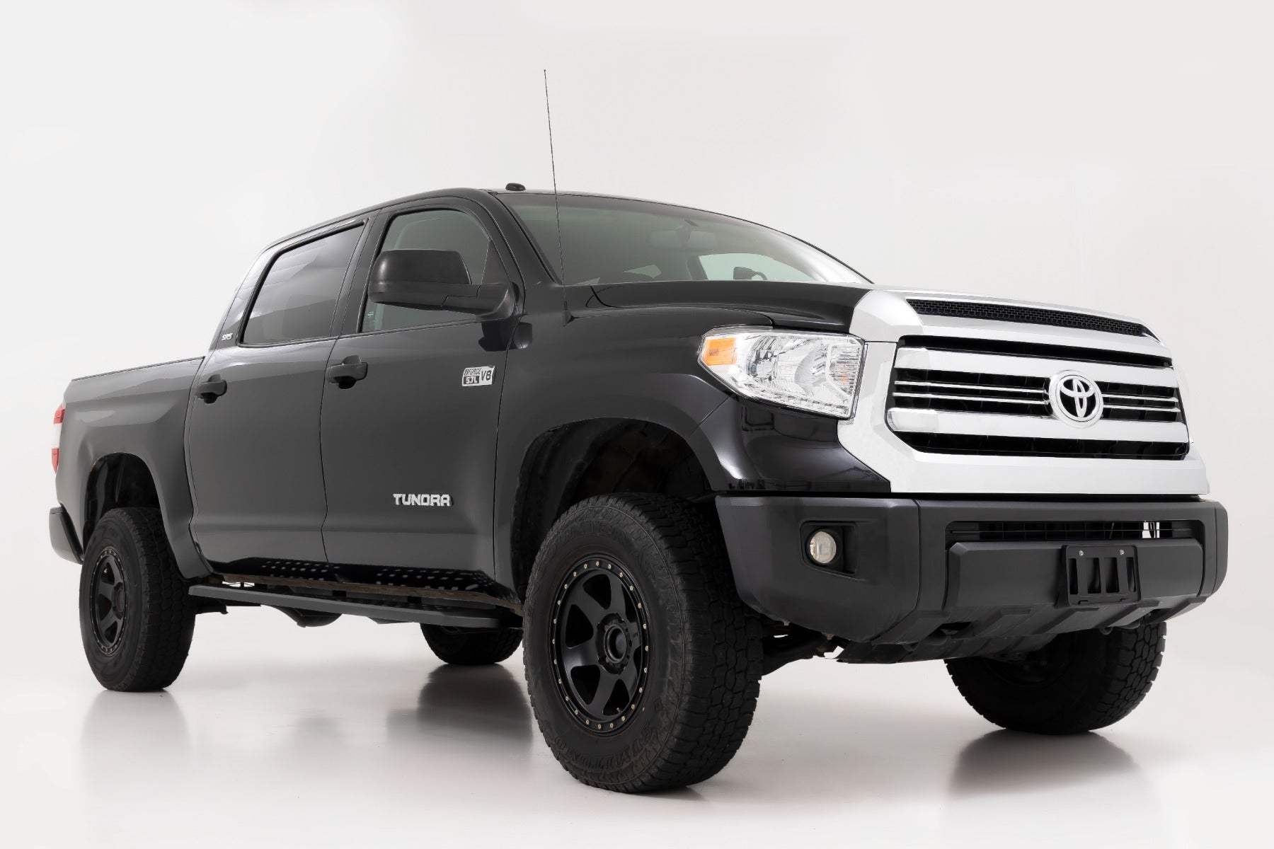 RPT2 Running Board Crew Cab Black Toyota Tundra 2WD/4WD (2007-2021) Rough Country-1