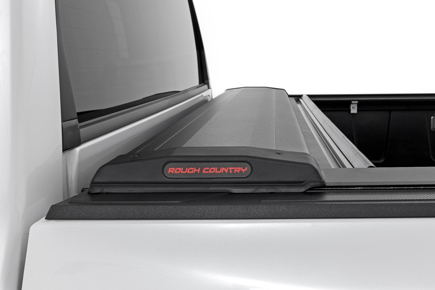 Retractable Bed Cover 5 Foot 7 Inch Bed Toyota Tundra (2022-2023) Rough Country-3