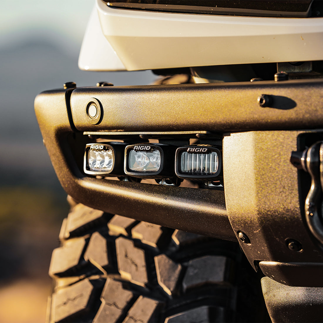 2021-Present Bronco Mod Bumper Triple SR-M Fog Light Kit Rigid Industries-3