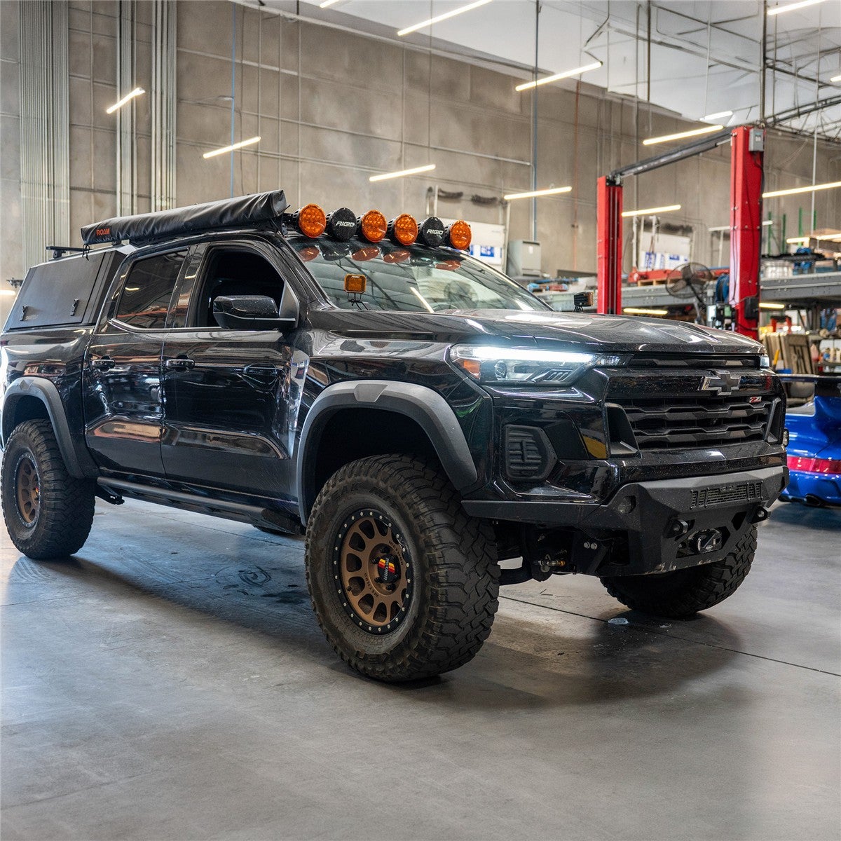 Chevy/GMC Colorado/Canyon 23-27 D-Series Spot Midnight A-Pillar Kit Rigid Industries-1