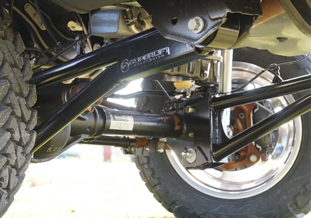 Radius Arms Pair 2014-2024 Ram 2500/2013-2024 Ram 3500 4WD Diesel Engine with 4-6 Inch Lift Kits Superlift-1