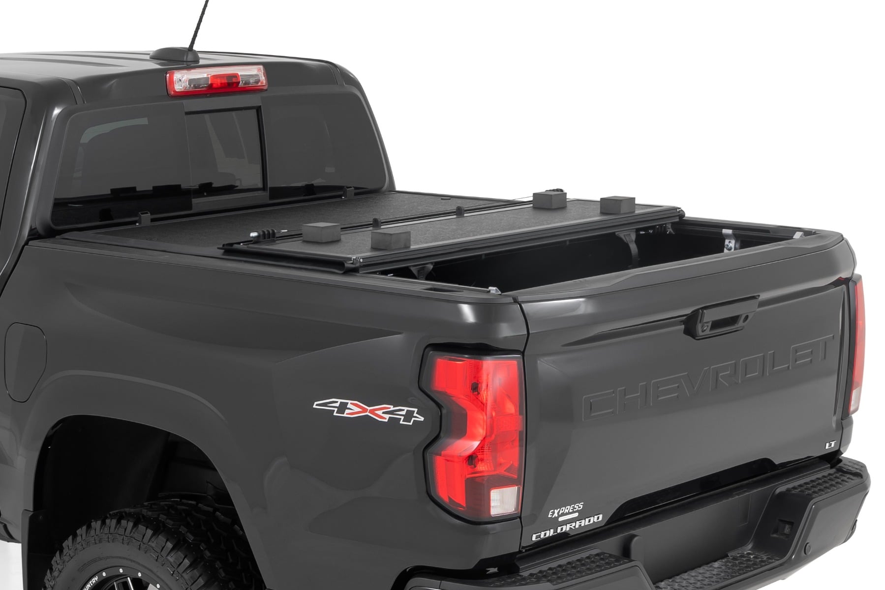 Hard Low Profile Bed Cover 5 Foot Bed Chevy/GMC Canyon/Colorado (15-26) Rough Country-1