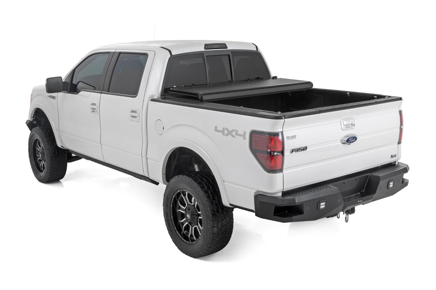 Hard Low Profile Bed Cover 5 Foot 7 Inch Bed Ford F-150 2WD/4WD (2004-2014) Rough Country-4