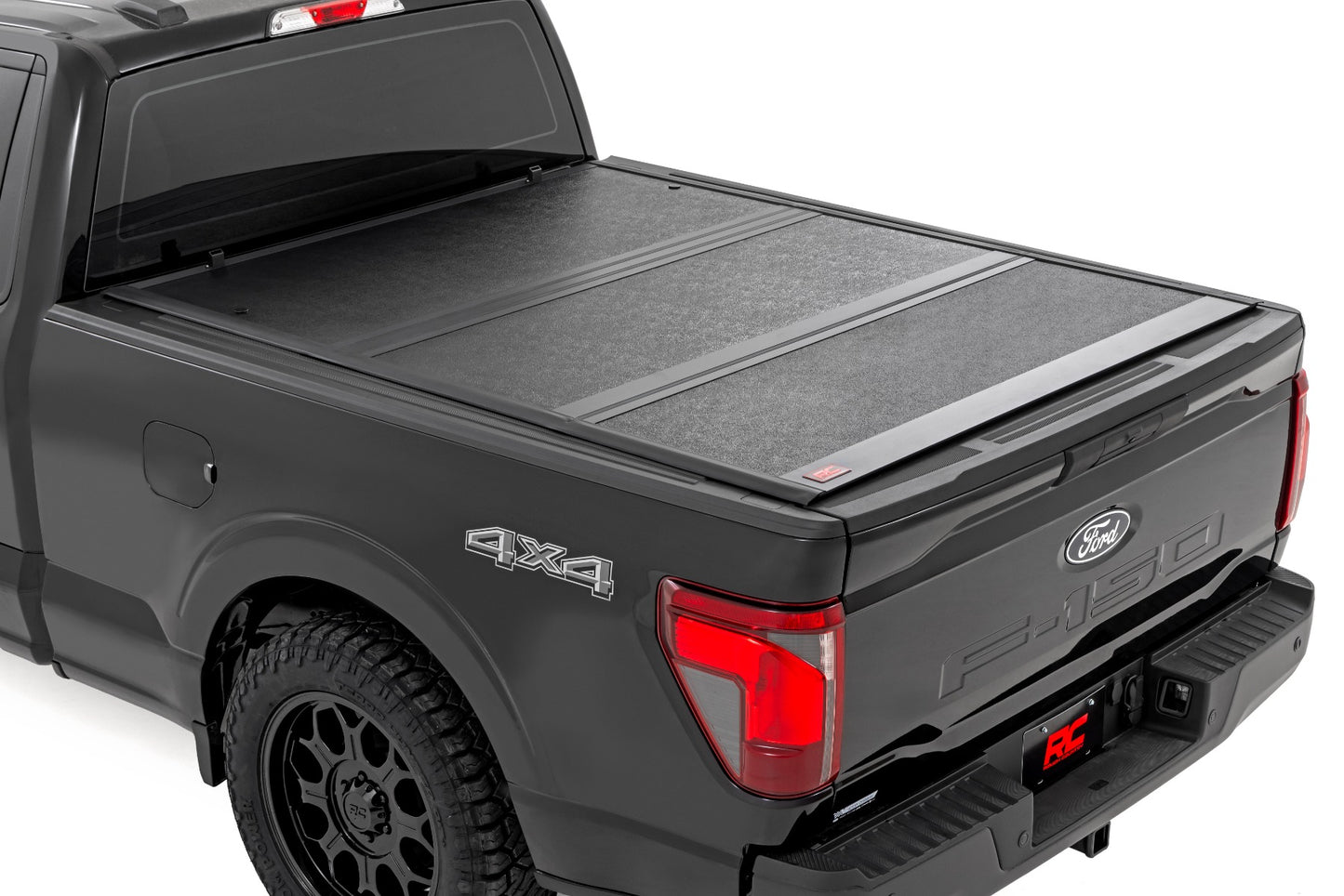 Hard Low Profile Bed Cover 6 Foot 7 Inch Bed Ford F-150 2WD/4WD (2021-2026) Rough Country-1