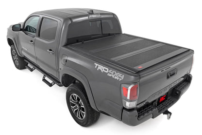 Hard Low Profile Bed Cover 5 Foot Bed Toyota Tacoma 2WD/4WD (2016-2023) Rough Country-2