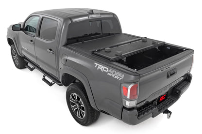 Hard Low Profile Bed Cover 5 Foot Bed Toyota Tacoma 2WD/4WD (2016-2023) Rough Country-3