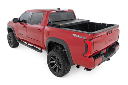 Hard Low Profile Bed Cover 5 Foot 7 Inch Bed Cargo Mgmt Toyota Tundra (22-26) Rough Country-3