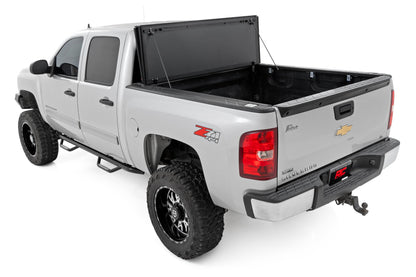 Hard Tri-Fold Flip Up Bed Cover 5 Foot 9 Inch Bed Silverado/Sierra 1500 (07-13) Rough Country-5