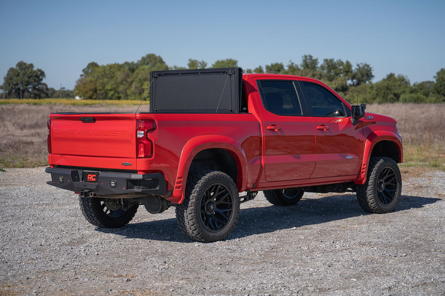 Hard Tri-Fold Flip Up Bed Cover 5 Foot 10 Inch Bed Chevy/GMC Sierra 1500 (19-26)/Silverado 1500 (19-26) Rough Country-4