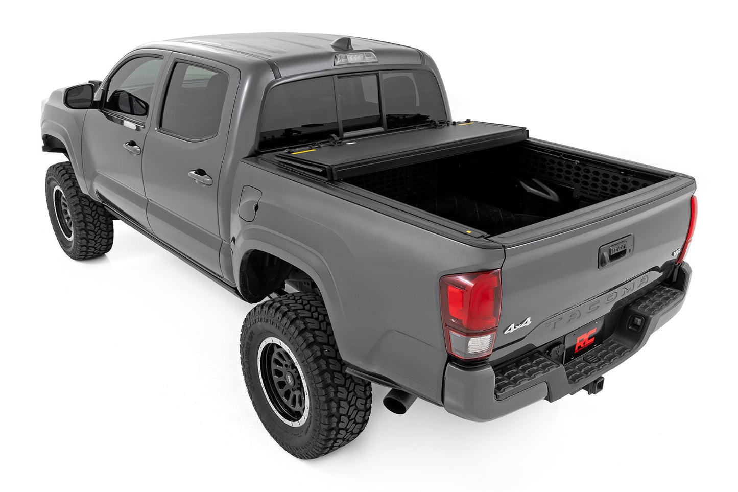 Hard Tri-Fold Flip Up Bed Cover 5 Foot Bed Toyota Tacoma 2WD/4WD (2016-2023) Rough Country-4