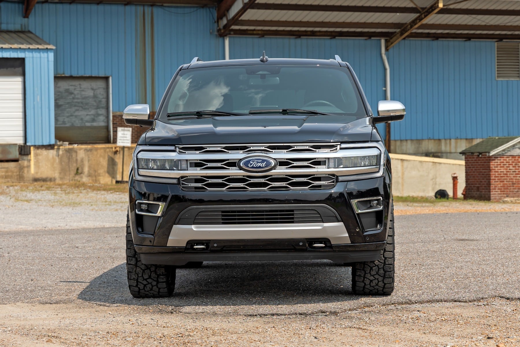 2 Inch Lift Kit Alum Spacer CCD Ford Expedition 4WD (2018-2024) Rough Country-3