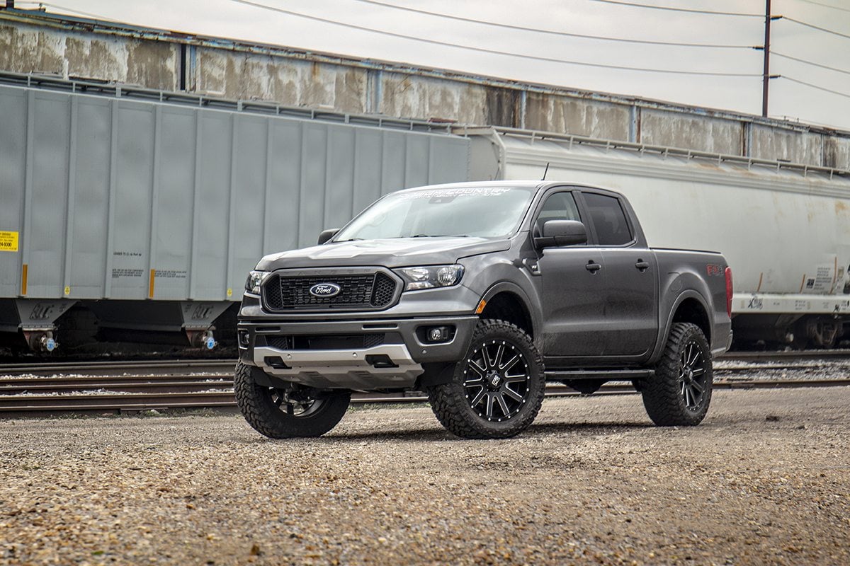 2.5 Inch Leveling Kit Ford Ranger 2WD/4WD (2019-2024) Rough Country-3