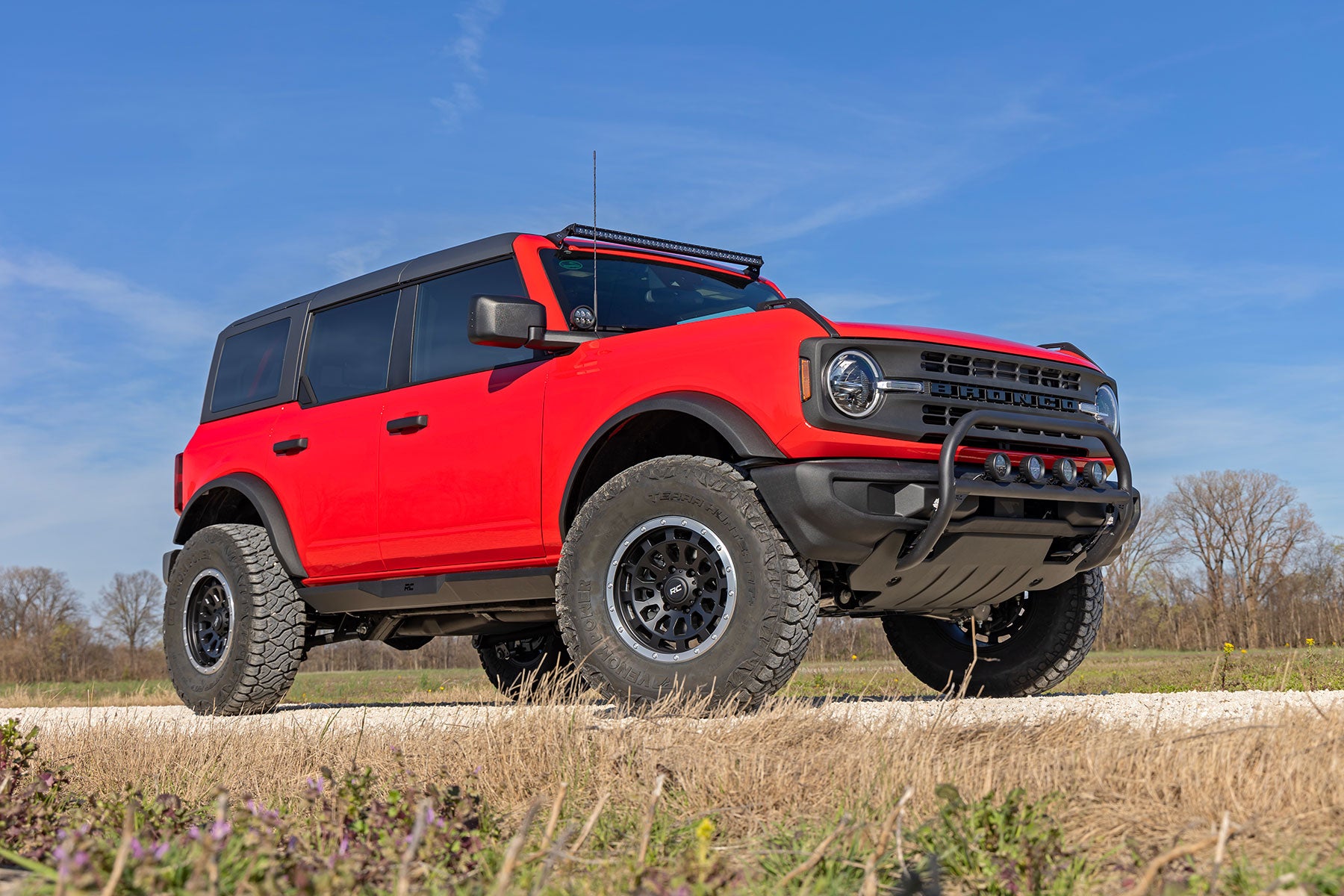 Loaded Strut Pair 2 Inch Rear Ford Bronco 4WD (2021-2025) Rough Country-5