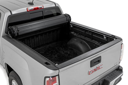 Hard Roll Up Bed Cover 5 Foot Bed Chevy/GMC Canyon/Colorado 2WD/4WD (15-22) Rough Country-1