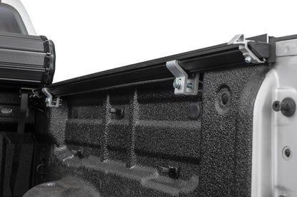 Hard Roll Up Bed Cover 5 Foot Bed Chevy/GMC Canyon/Colorado 2WD/4WD (15-22) Rough Country-5