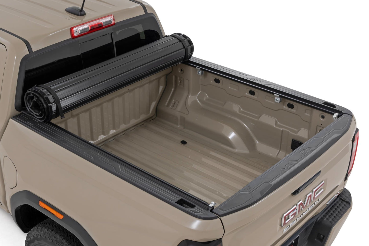 Hard Roll Up Bed Cover 5 Foot Bed Chevy/GMC Canyon/Colorado 2WD/4WD (23-26) Rough Country-1